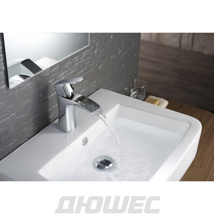 Смеситель Timo Lumi 4261/00F для раковины каскадный хром